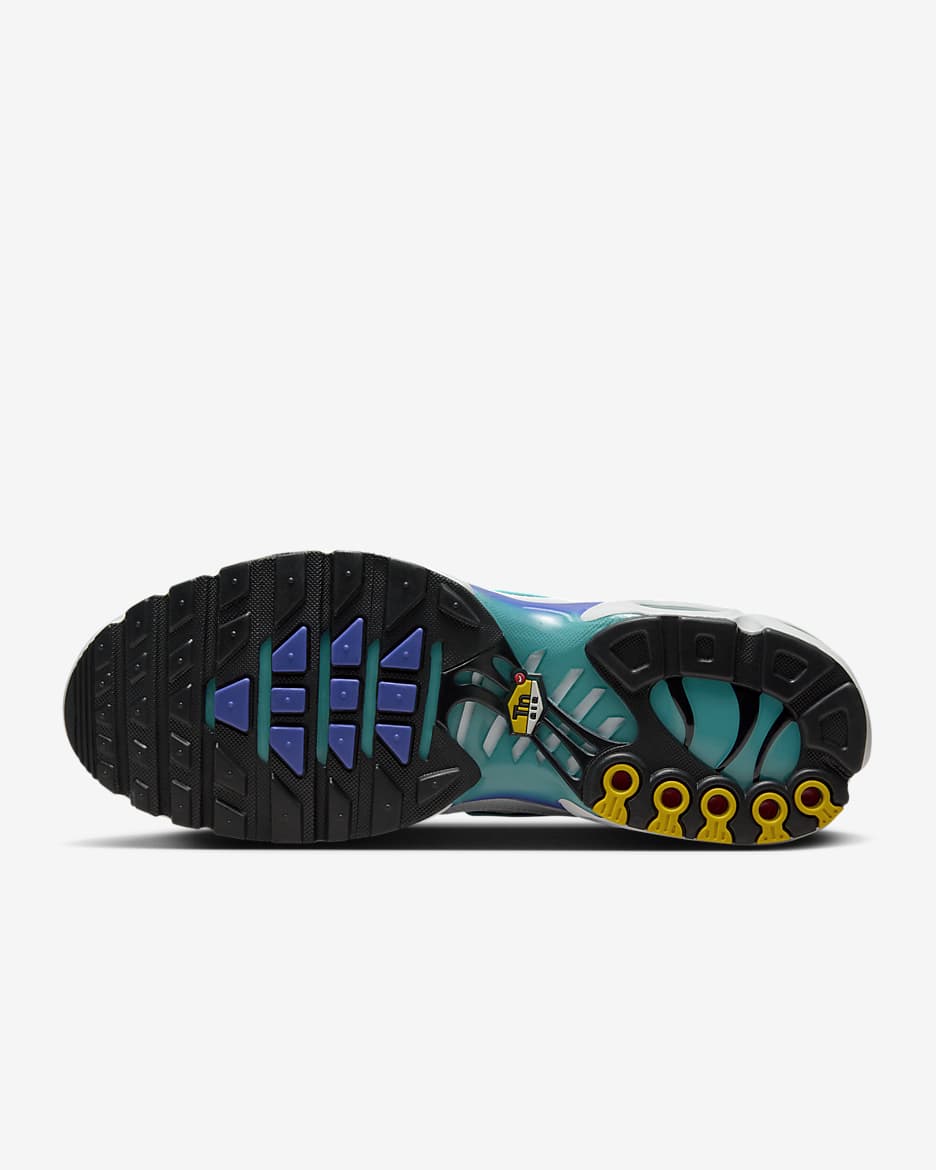 Chaussure Nike Air Max Plus pour homme. Nike FR